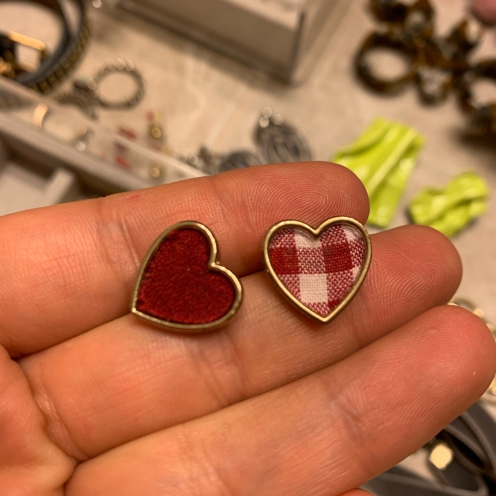 Red heart tartan earring